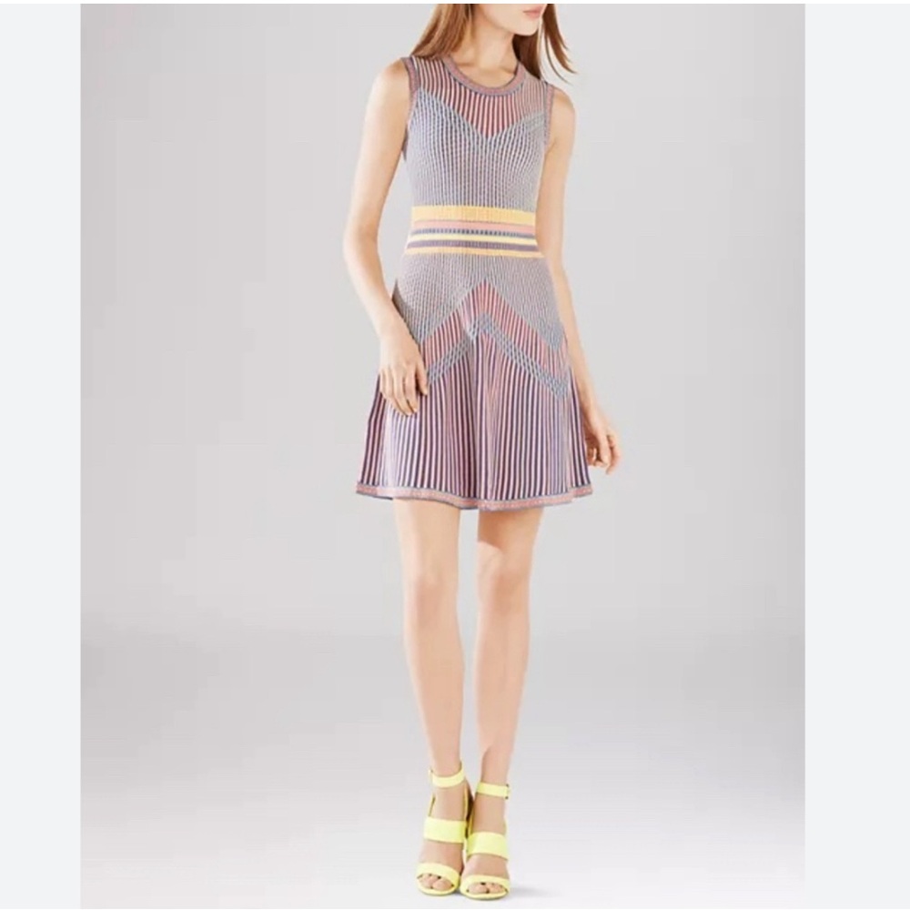 BCBGMAXAZRIA Multicolored Sleeveless Chevron A-line Mini Dress Size Large
